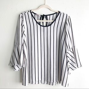 FINAL SALE LAS Striped Flutter Sleeve Blouse